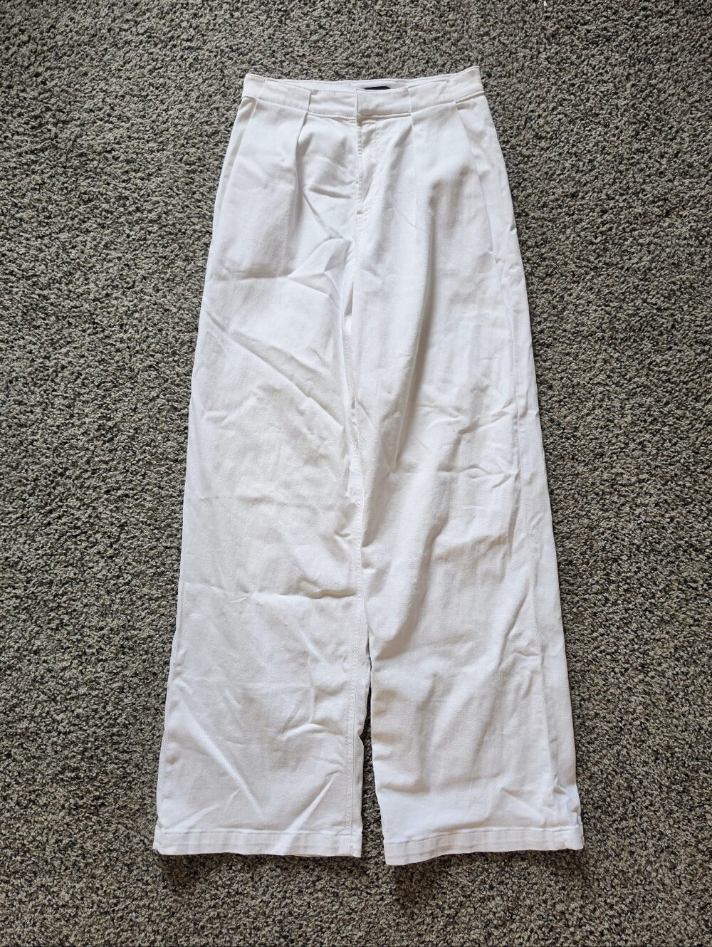 Express White Relaxed Wide Leg Super High Rise Pants
